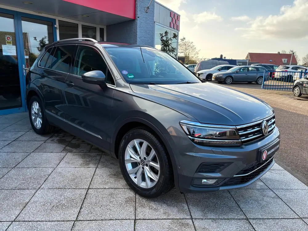 Volkswagen Tiguan 1.5 TSI ACT Highline Business R uit 2020, foto 2
