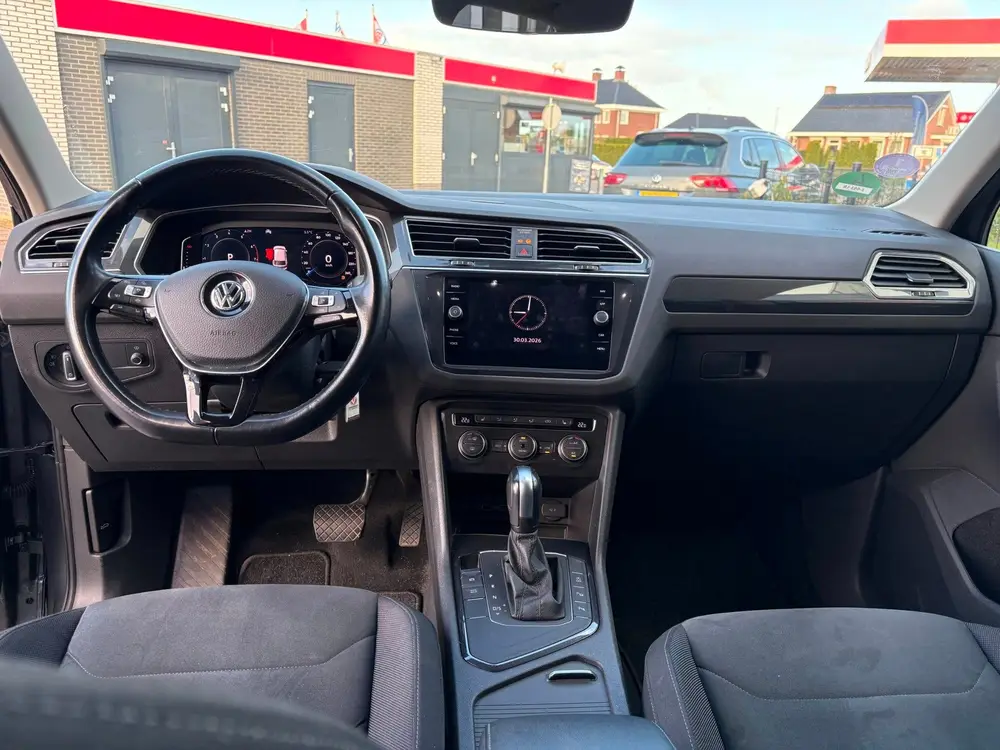 Volkswagen Tiguan 1.5 TSI ACT Highline Business R uit 2020, foto 4