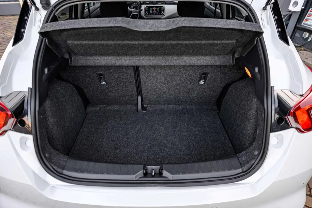 Nissan Micra 1.0 IG-T N-Connecta uit 2019, foto 12