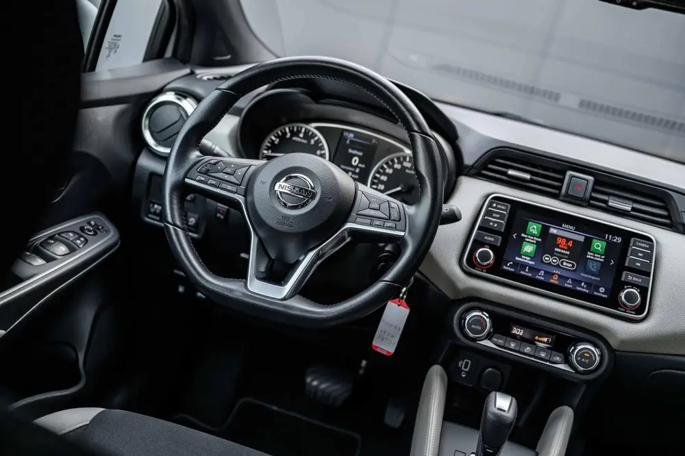 Nissan Micra 1.0 IG-T N-Connecta uit 2019, foto 16