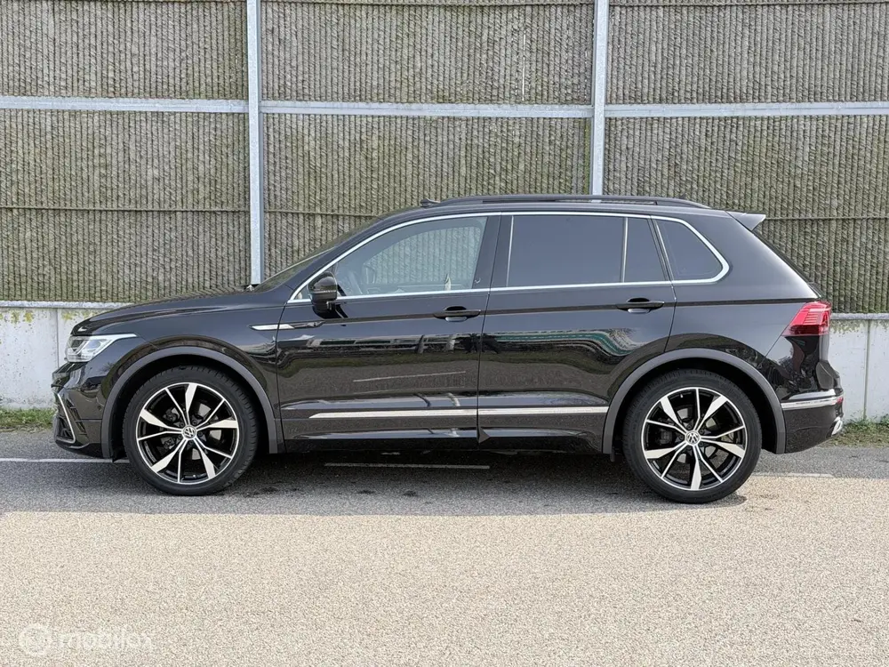 Volkswagen Tiguan 1.5 TSI R-Line Business+ PANO/360•CAMERA uit 2020, foto 6