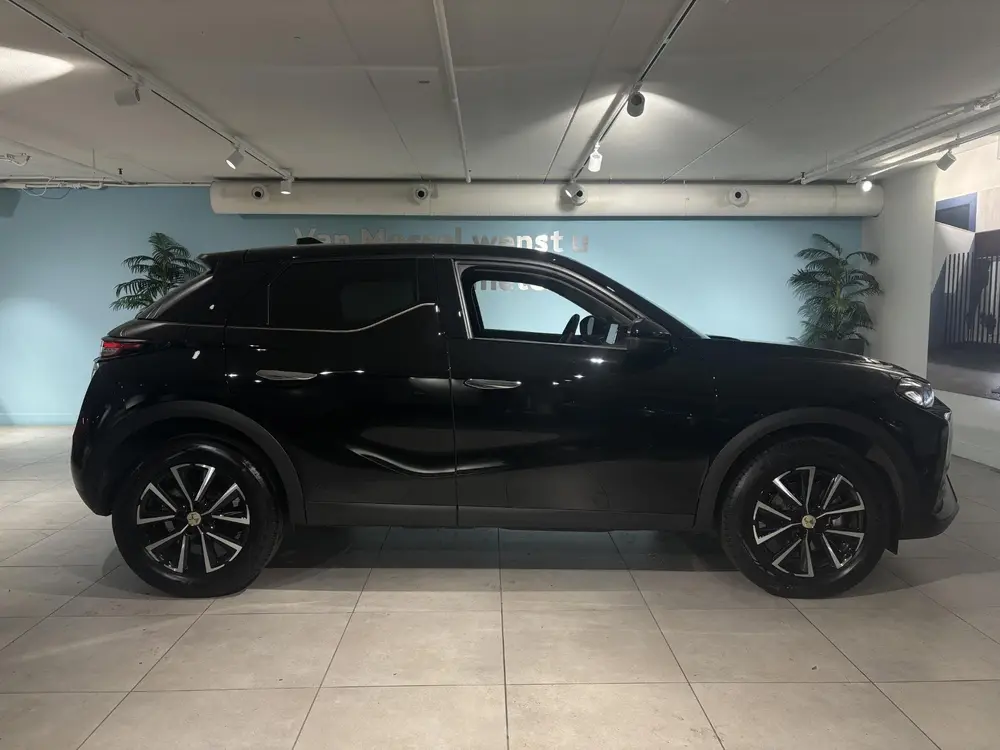 DS Automobiles DS 3 DS 3 1.2 Hybrid 136 Edition France uit 2025, foto 5