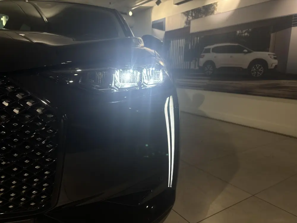 DS Automobiles DS 3 DS 3 1.2 Hybrid 136 Edition France uit 2025, foto 8