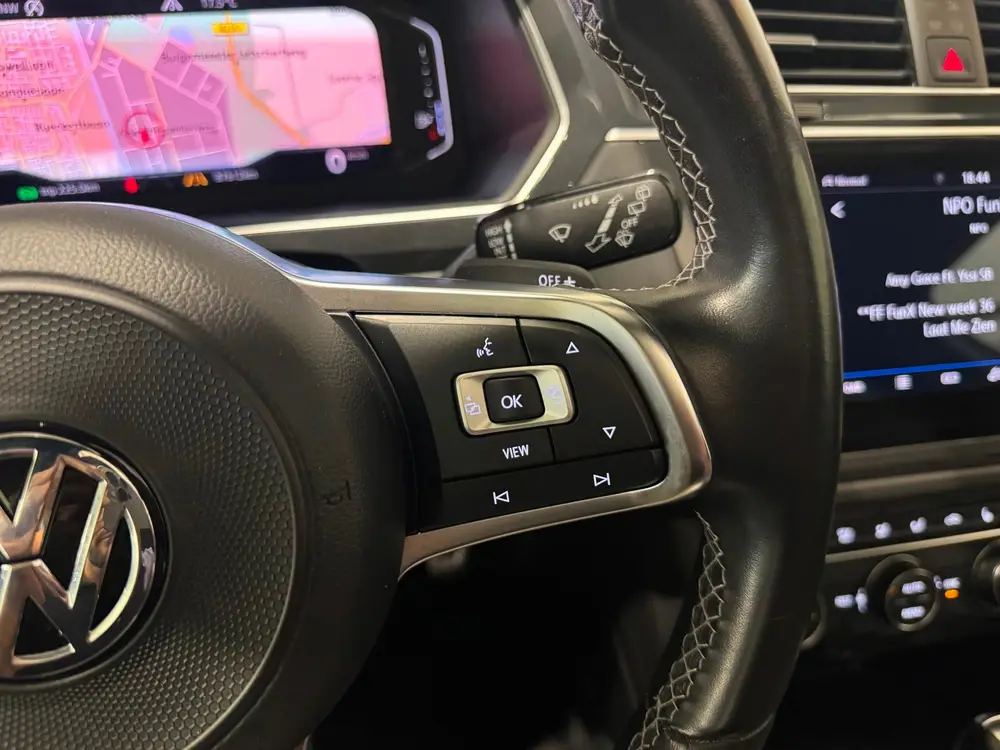 Volkswagen Tiguan 2.0 TSI 4Motion Highline R-Line 4 motion 1 uit 2019, foto 15