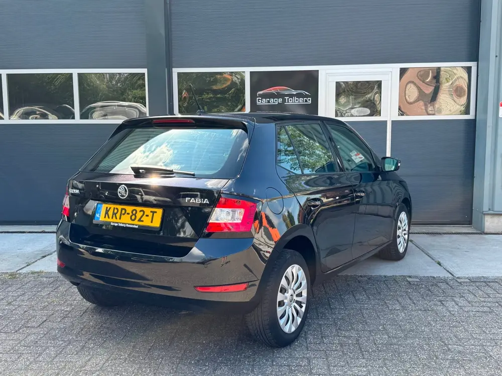Skoda Fabia 1.0 Ambition 2019 • airco • Bluetooth • Ca uit 2019, foto 3