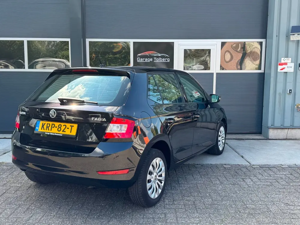 Skoda Fabia 1.0 Ambition 2019 • airco • Bluetooth • Ca uit 2019, foto 4