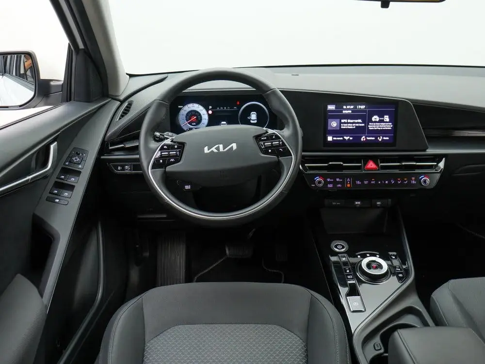 Kia Niro DynamicLine 64.8 kWh uit 2023, foto 3