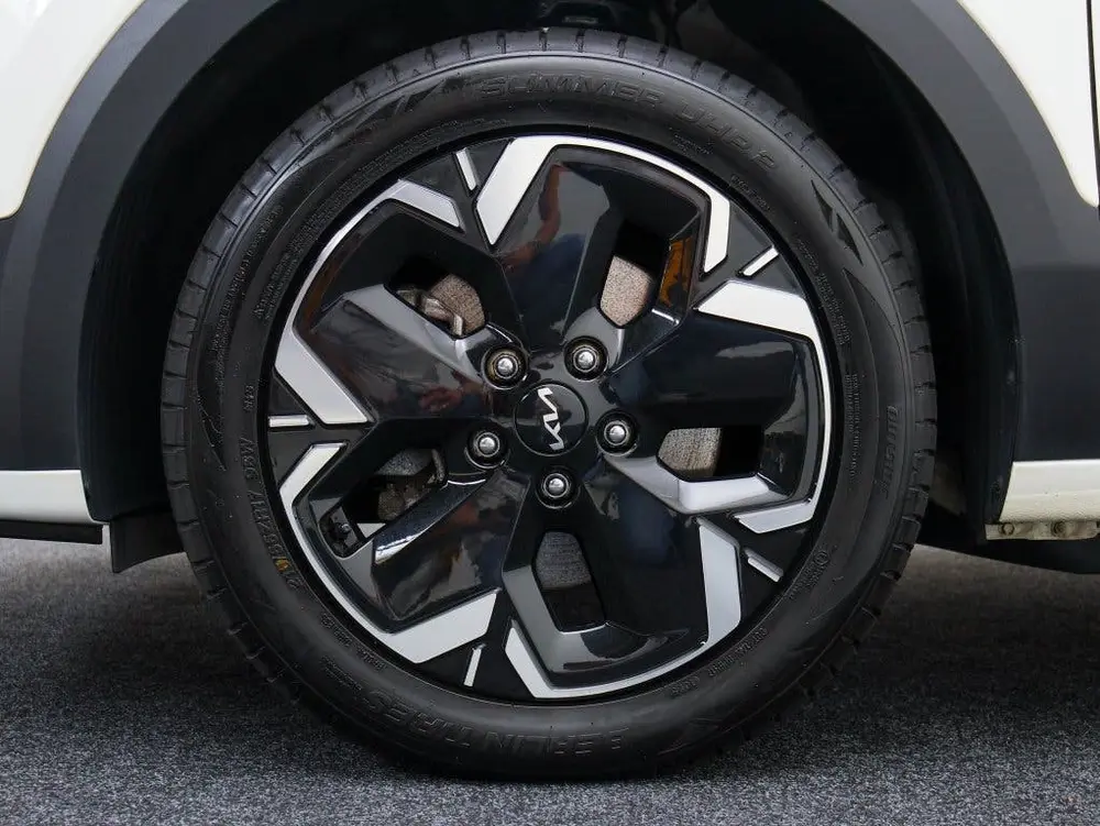 Kia Niro DynamicLine 64.8 kWh uit 2023, foto 7