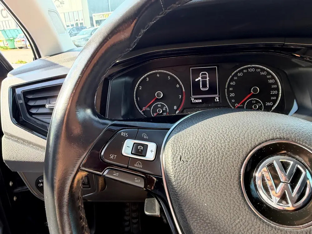 Volkswagen Polo 1.0 TSI Comfortline/airco/cruise/park pilot/ uit 2019, foto 10