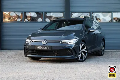 Volkswagen Golf Variant 1.5 eTSI R-Line /LED/IQ-LIGHT/SFEERV uit 2022