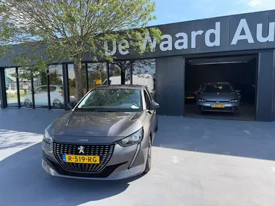 Peugeot 208 1.2 PureTech Allure uit 2022