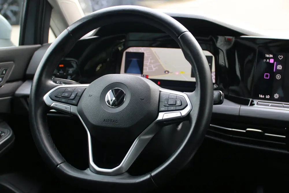 Volkswagen Golf 1.5 eTSI Style PANO-DAK NL-AUTO NAP! uit 2020, foto 17