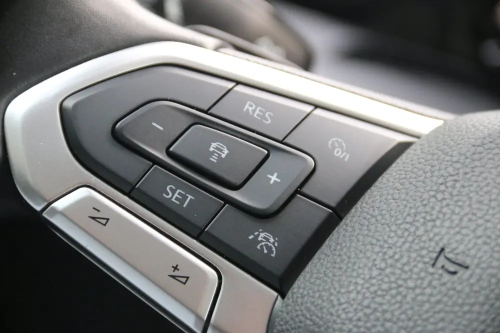 Volkswagen Golf 1.5 eTSI Style PANO-DAK NL-AUTO NAP! uit 2020, foto 19