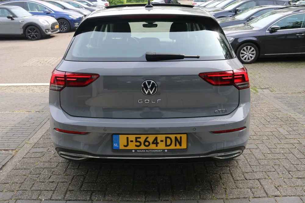 Volkswagen Golf 1.5 eTSI Style PANO-DAK NL-AUTO NAP! uit 2020, foto 6