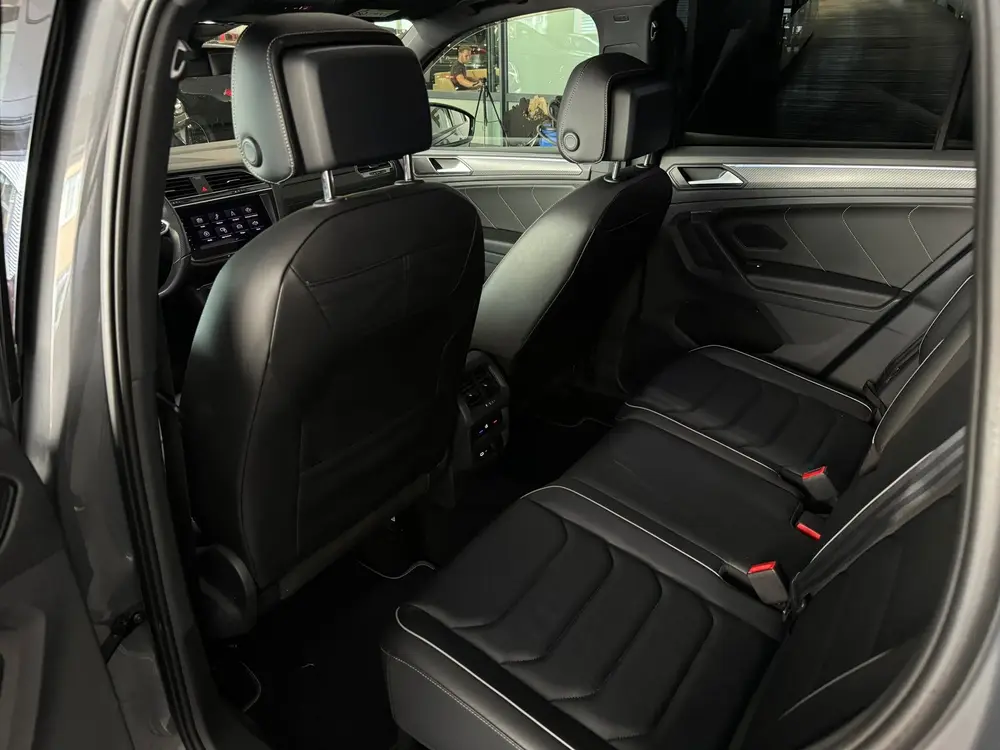 Volkswagen TIGUAN 2.0 TSI 4Motion R Line Pano|Memory|Sfeer uit 2021, foto 17