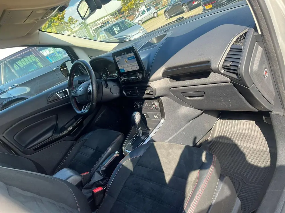 Ford EcoSport 1.0 EcoBoost ST-Line Black Stoelverwarming uit 2019, foto 9
