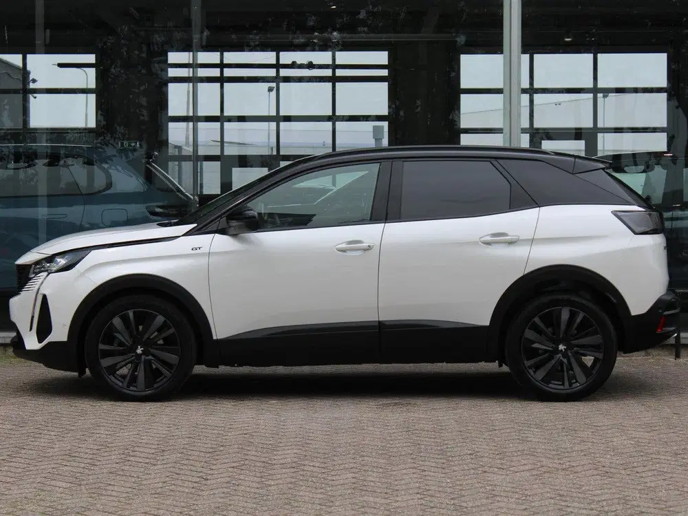 Peugeot 3008 1.2 Hybrid 145 GT Automaat uit 2024, foto 9