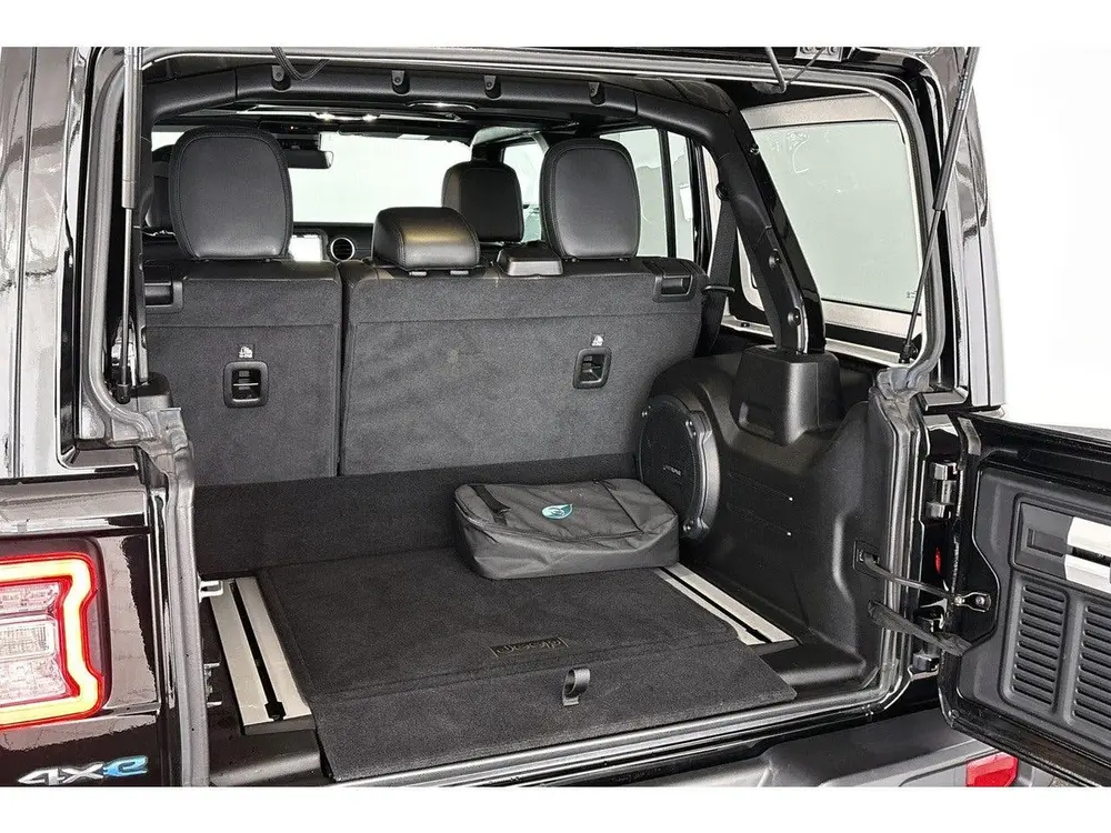 Jeep Wrangler Unlimited 4xe 380 Sahara Leder Stoelverwar uit 2021, foto 9