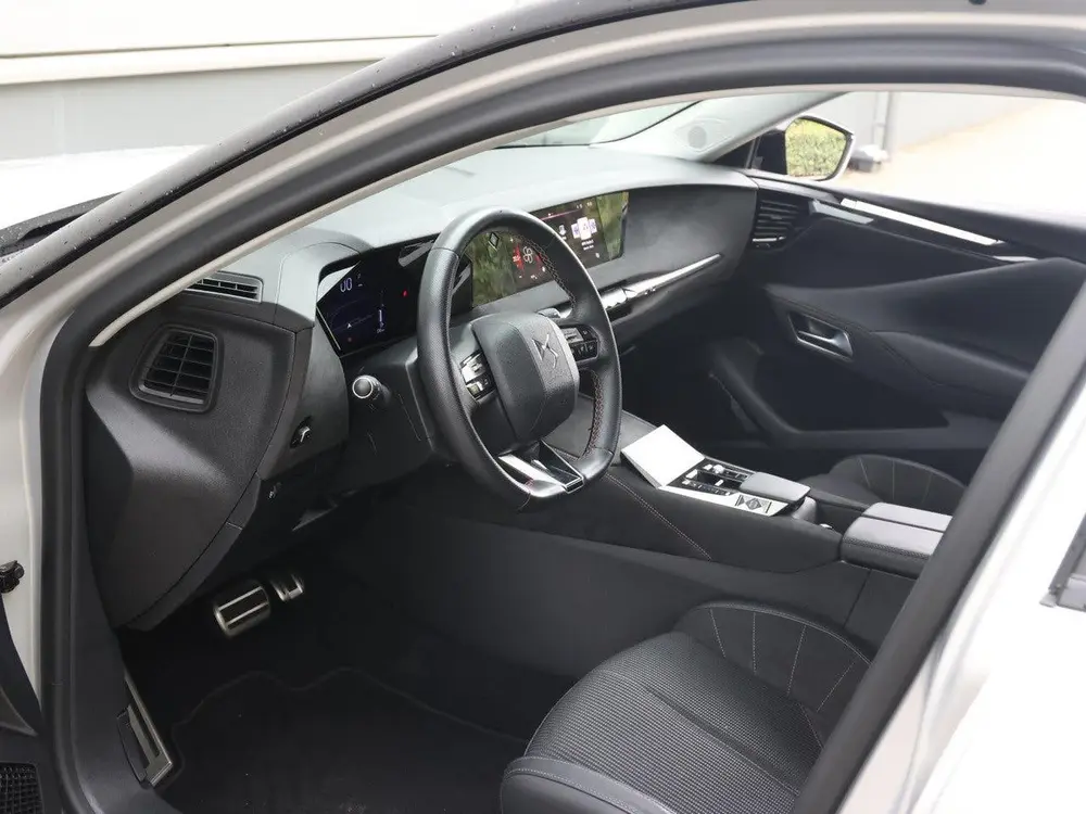 DS Automobiles DS 4 DS DS 4 1.2 130pk Automaat Performance Lin uit 2023, foto 11