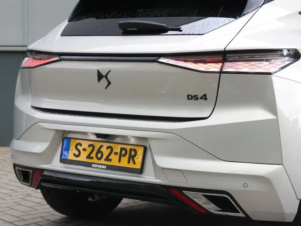 DS Automobiles DS 4 DS DS 4 1.2 130pk Automaat Performance Lin uit 2023, foto 7