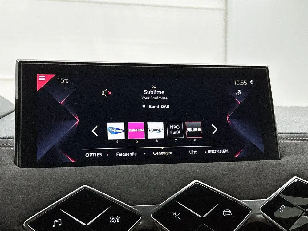 DS Automobiles 3 DS DS 3 Crossback 1.2 Performance Line 100pk | Navigatie | C uit 2020, foto 19