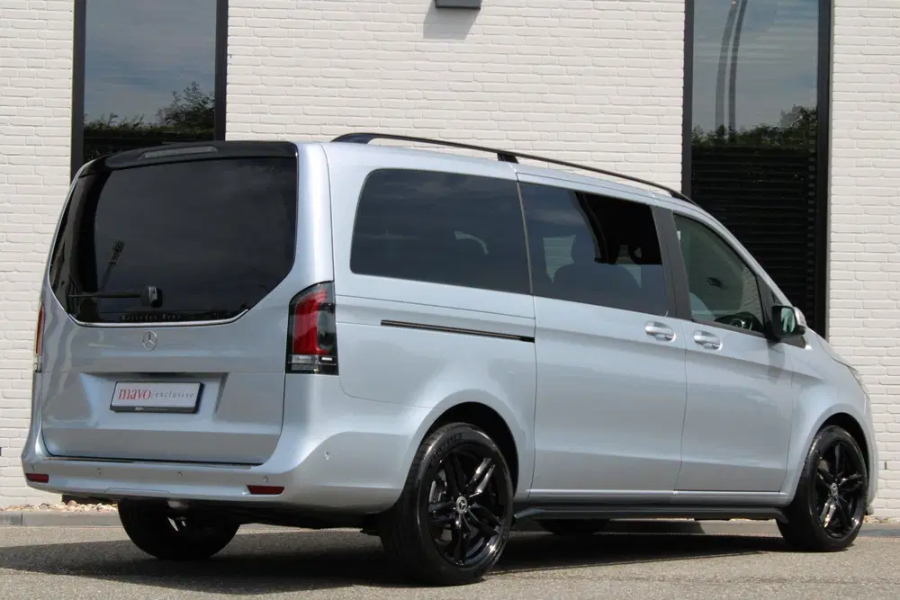 Mercedes-Benz V-Klasse 250d uit 2024, foto 9