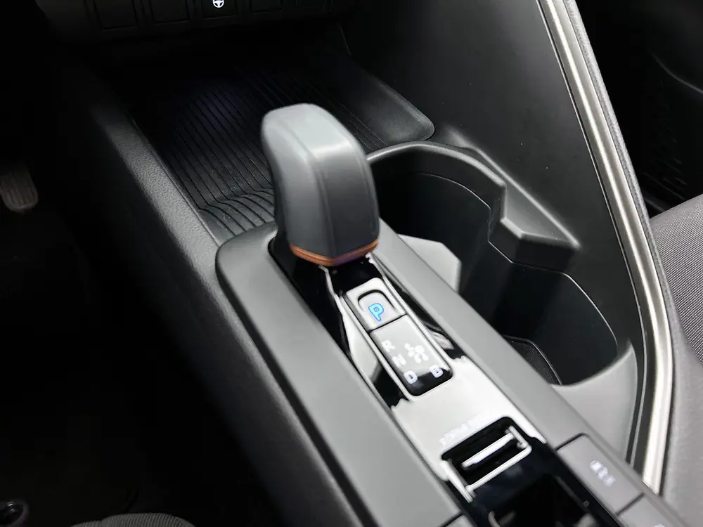 Toyota C-Hr 2.0 Plug-in Hybrid 220 Dynamic uit 2025, foto 12