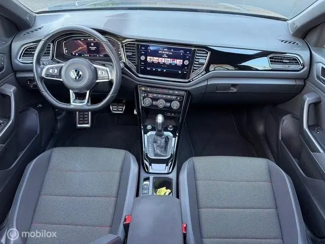 Volkswagen T-Roc 1.5 TSI Black Edition|Pano|Virtual|Beats| T uit 2021, foto 2