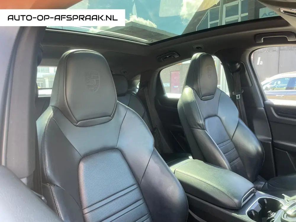 Porsche Cayenne Cayenne Coupé 3.0 E-Hybrid Chrono Pano Luchtv. Leer uit 2020, foto 14