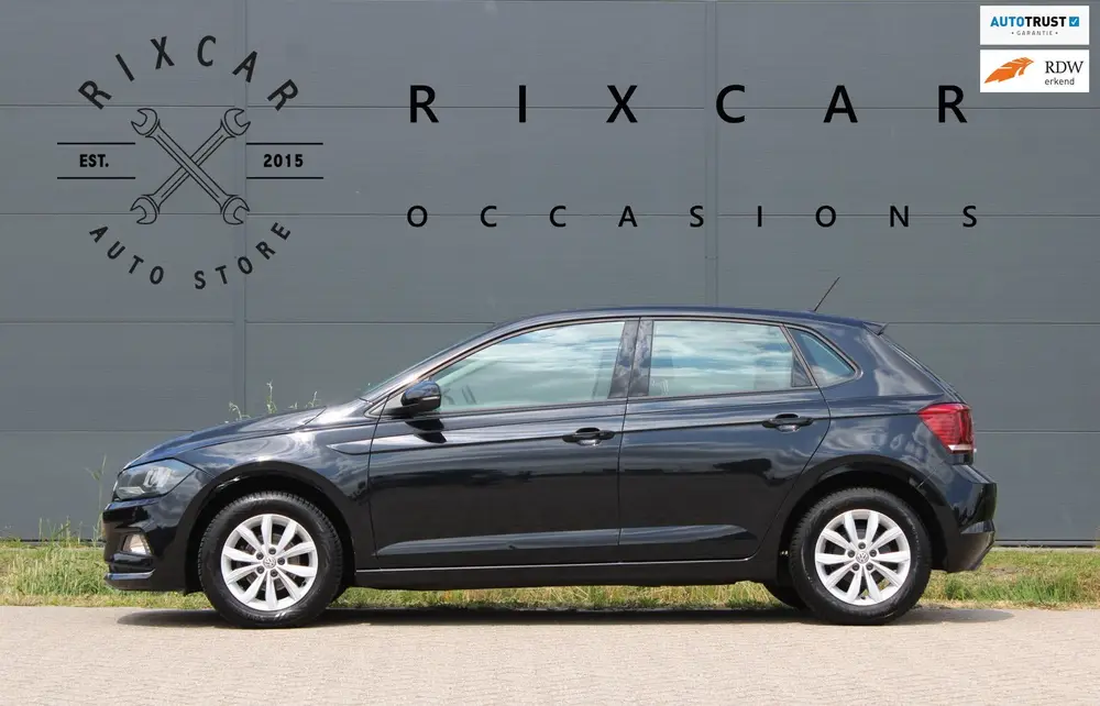 Volkswagen Polo 1.0 TSI Highline 95pk Stoelverwarming AllSea uit 2019