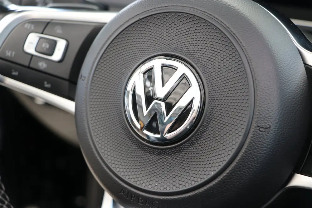 Volkswagen T-Roc Cabrio 1.5 TSI R-Line / Car-play + Camera / uit 2020, foto 20