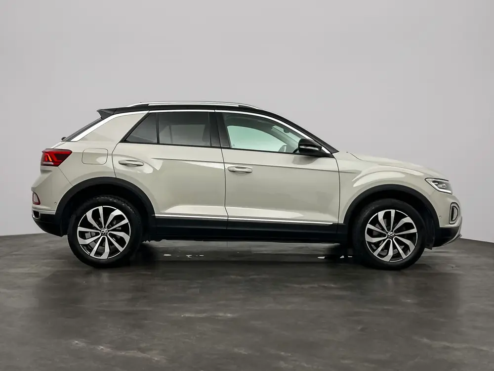 Volkswagen T-Roc 1.5 TSI Style VIRTUAL COCKPIT - CARPLAY - 1 uit 2022, foto 14