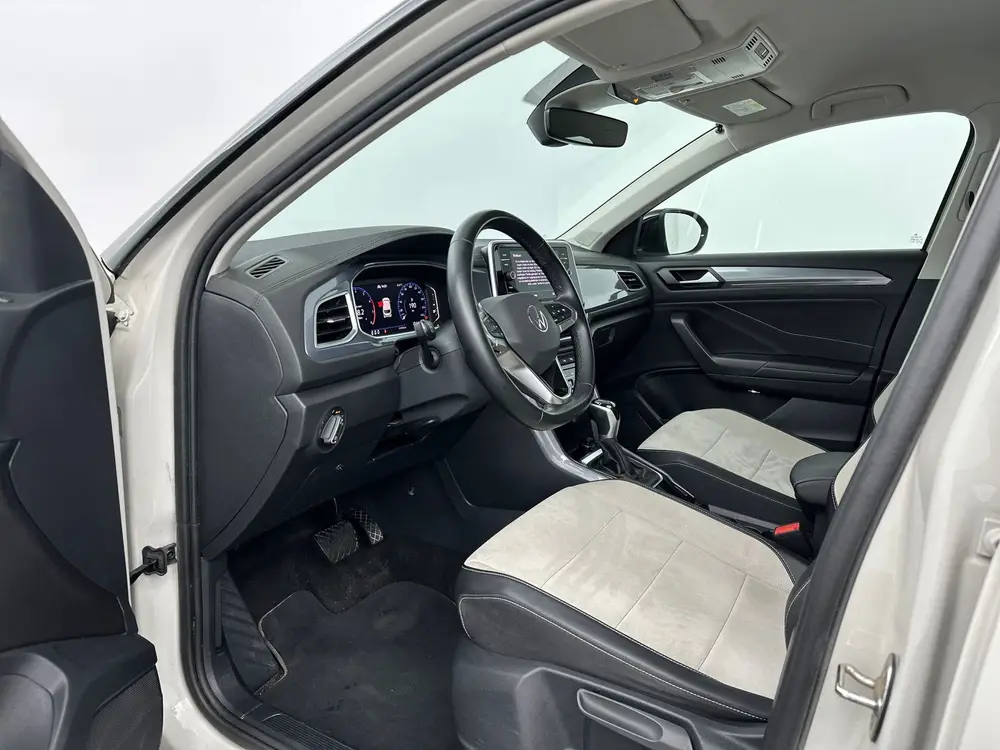 Volkswagen T-Roc 1.5 TSI Style VIRTUAL COCKPIT - CARPLAY - 1 uit 2022, foto 18