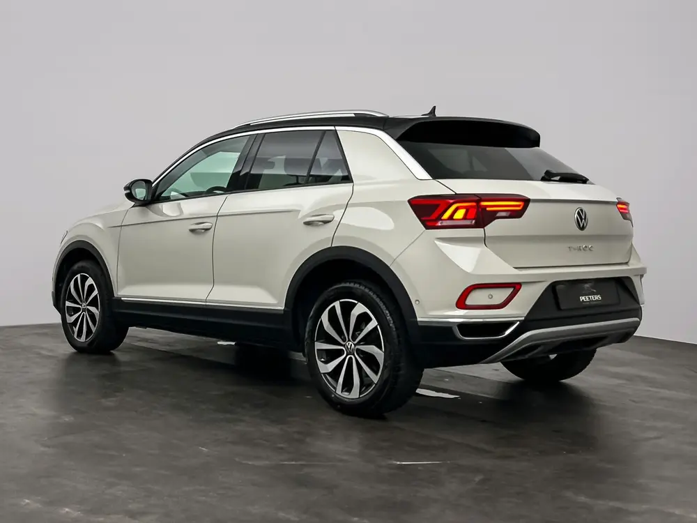 Volkswagen T-Roc 1.5 TSI Style VIRTUAL COCKPIT - CARPLAY - 1 uit 2022, foto 6