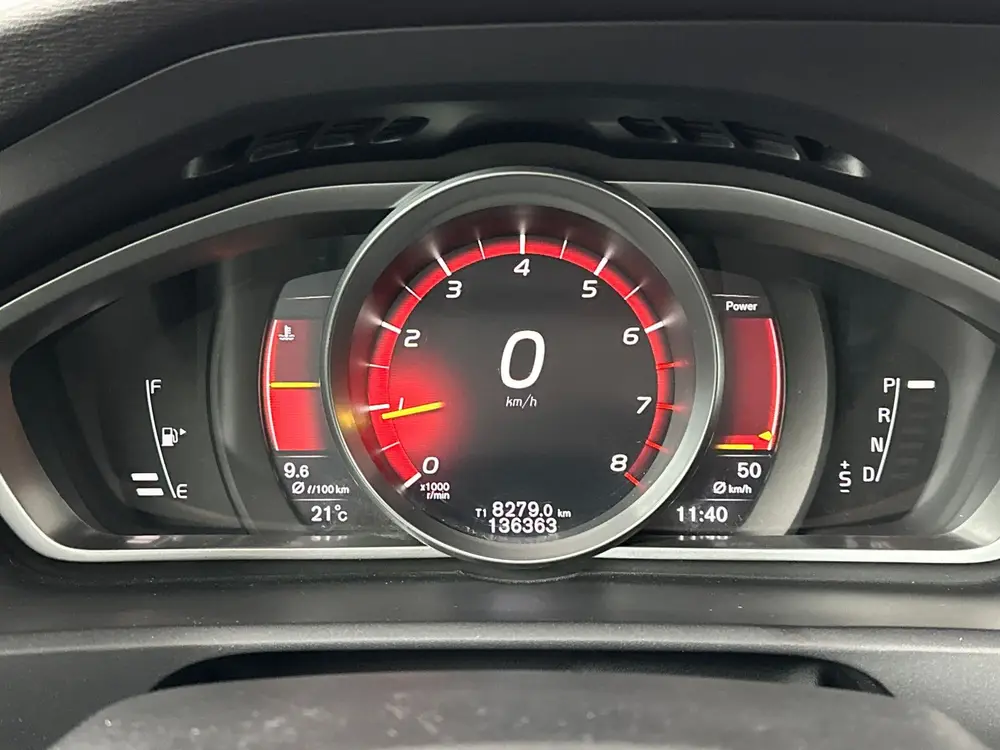 Volvo V40 1.5 T2 Edition R-Design - FULL LED - NAVI - AUTOMA uit 2019, foto 11