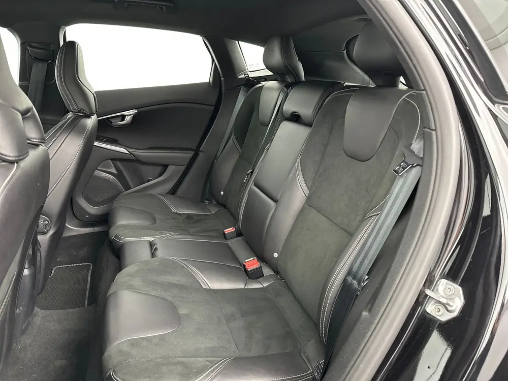 Volvo V40 1.5 T2 Edition R-Design - FULL LED - NAVI - AUTOMA uit 2019, foto 12