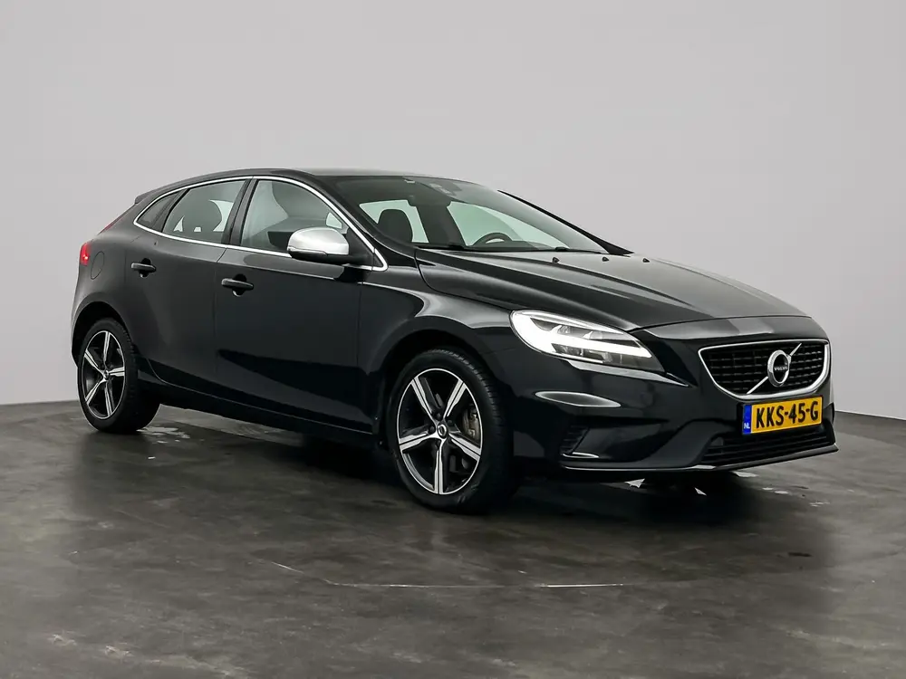 Volvo V40 1.5 T2 Edition R-Design - FULL LED - NAVI - AUTOMA uit 2019, foto 6
