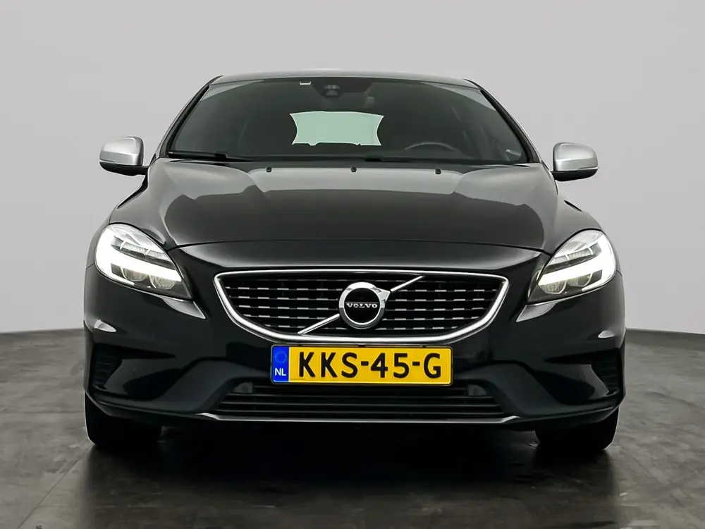Volvo V40 1.5 T2 Edition R-Design - FULL LED - NAVI - AUTOMA uit 2019, foto 9