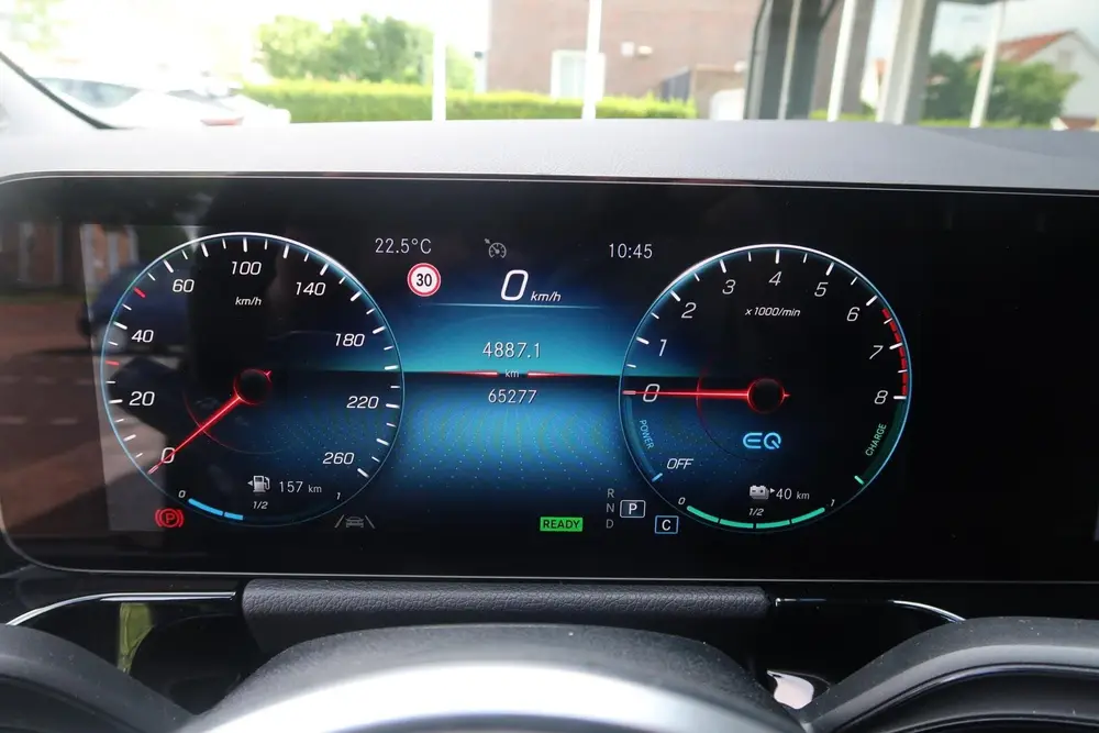Mercedes-Benz GLA 250 e NIGHT PAKKET uit 2021, foto 12