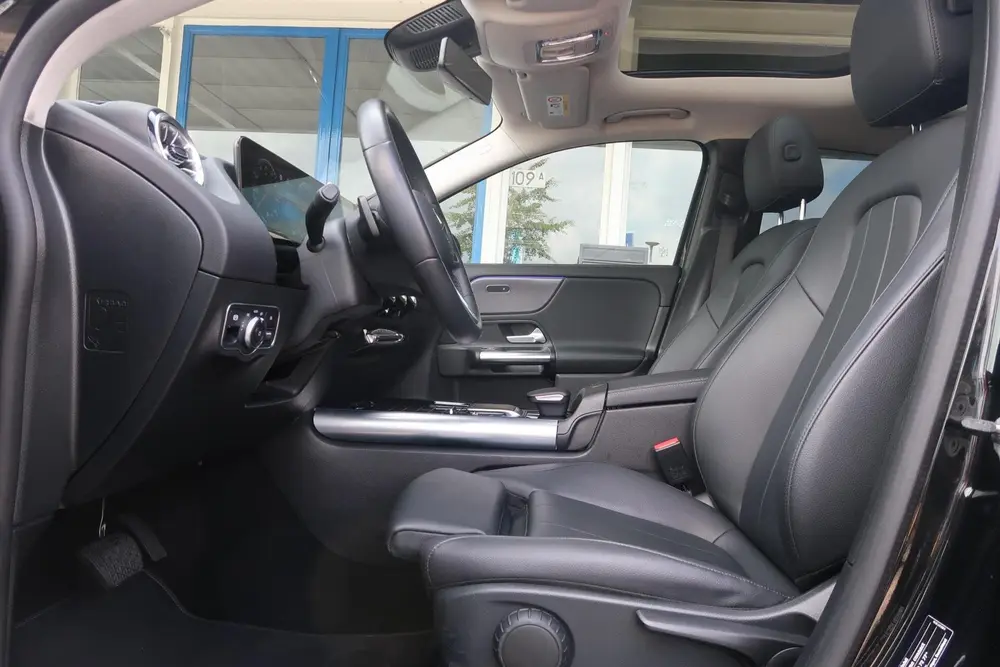 Mercedes-Benz GLA 250 e NIGHT PAKKET uit 2021, foto 8