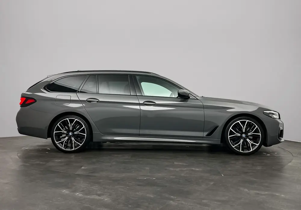BMW 5-serie 530e High Executive M-Sport BERNINAGRAU uit 2021, foto 11