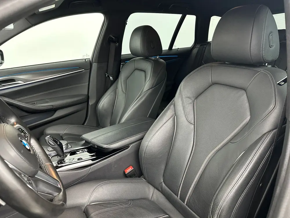 BMW 5-serie 530e High Executive M-Sport BERNINAGRAU uit 2021, foto 3
