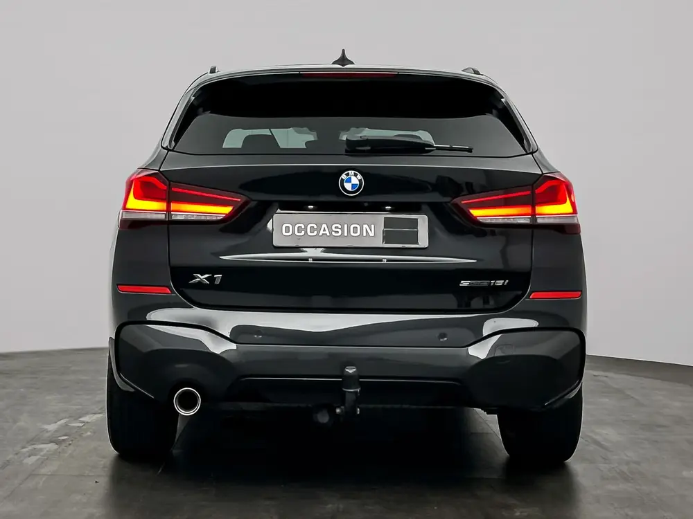BMW X1 sDrive18i PANO - TREKHAAK - LED - 1E EIGENAAR - M SPO uit 2019, foto 11