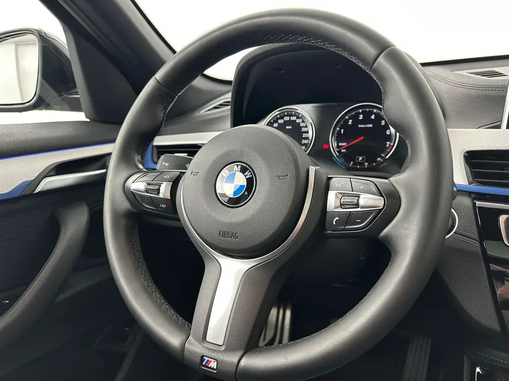 BMW X1 sDrive18i PANO - TREKHAAK - LED - 1E EIGENAAR - M SPO uit 2019, foto 18