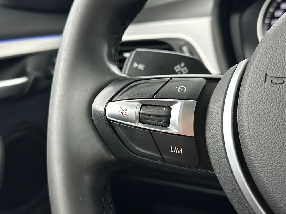 BMW X1 sDrive18i PANO - TREKHAAK - LED - 1E EIGENAAR - M SPO uit 2019, foto 19