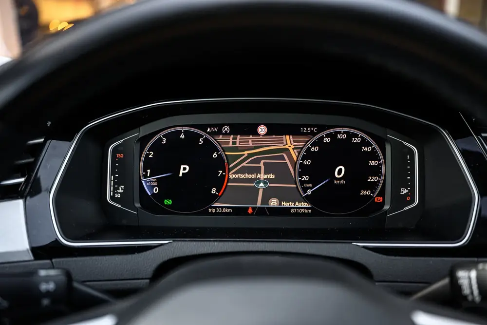 Volkswagen Passat 1.5 TSI R-Line|Camera|Acc|Lane-Assist|Keyl uit 2019, foto 11