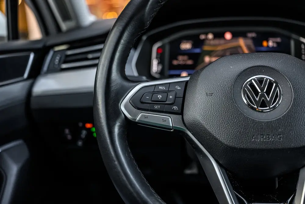 Volkswagen Passat 1.5 TSI R-Line|Camera|Acc|Lane-Assist|Keyl uit 2019, foto 16