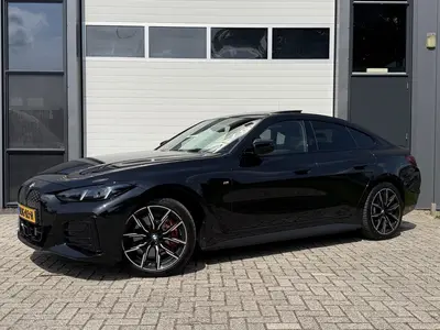 BMW i4 eDrive35 286pk uit 2025