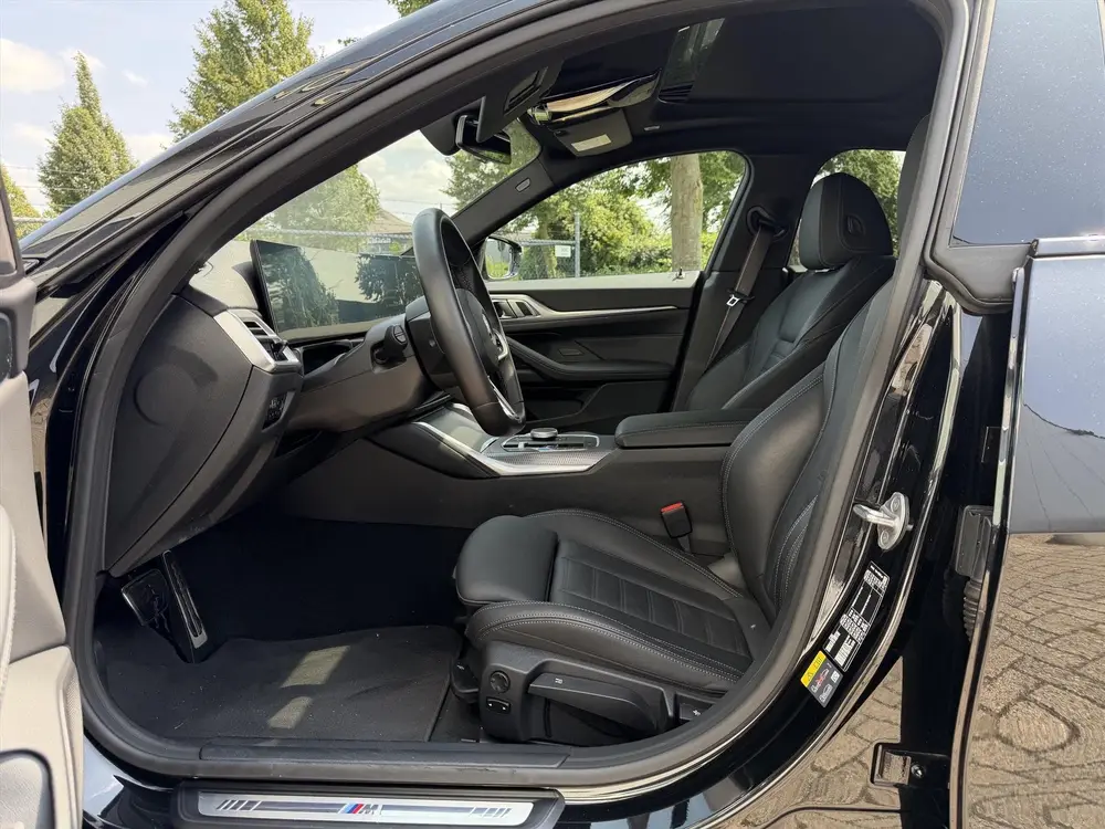 BMW i4 eDrive35 286pk uit 2025, foto 9