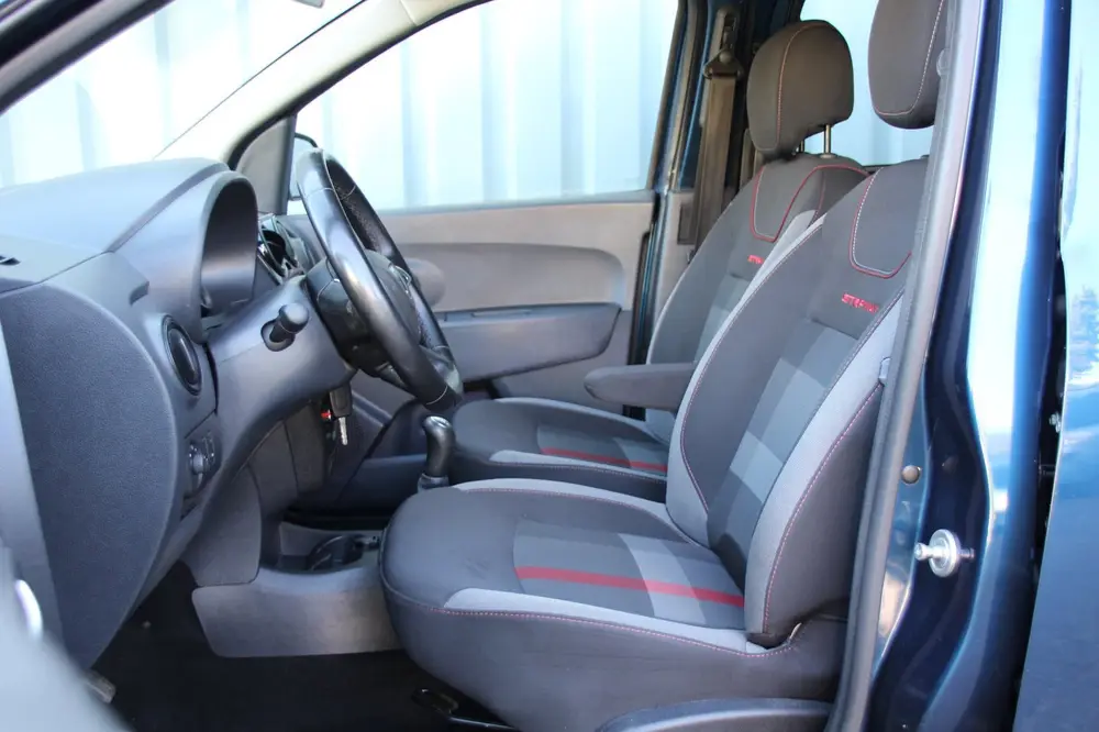 Dacia Dokker 1.2 TCe S&S Ambiance uit 2019, foto 16